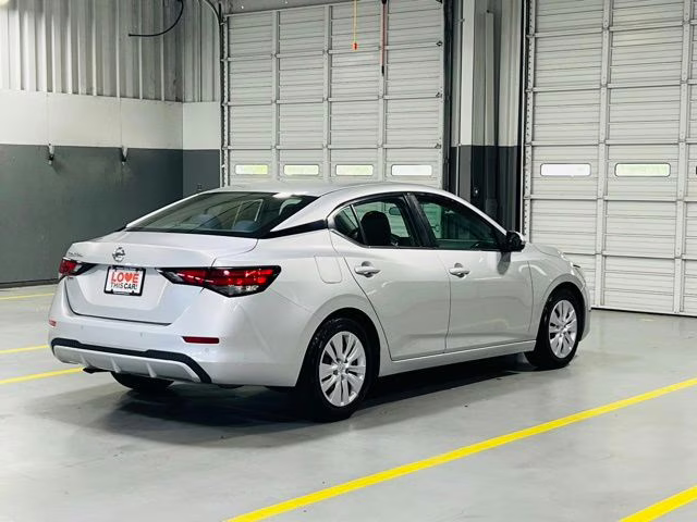 2021 Brilliant Silver Metallic Nissan Sentra S FWD Sedan