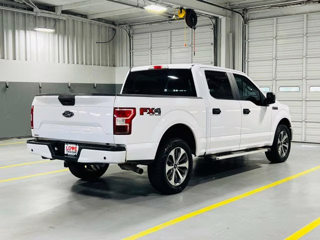 2019 Oxford White Ford F-150 XL 4X4 Truck