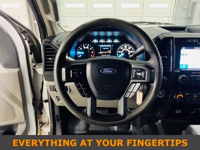 2019 Oxford White Ford F-150 XL 4X4 Truck