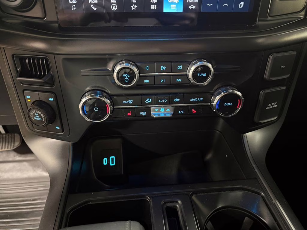 2024 Carbonized Gray Metallic Ford F-150 XLT w/Black Appearance & Bluecruise 4X4 Truck