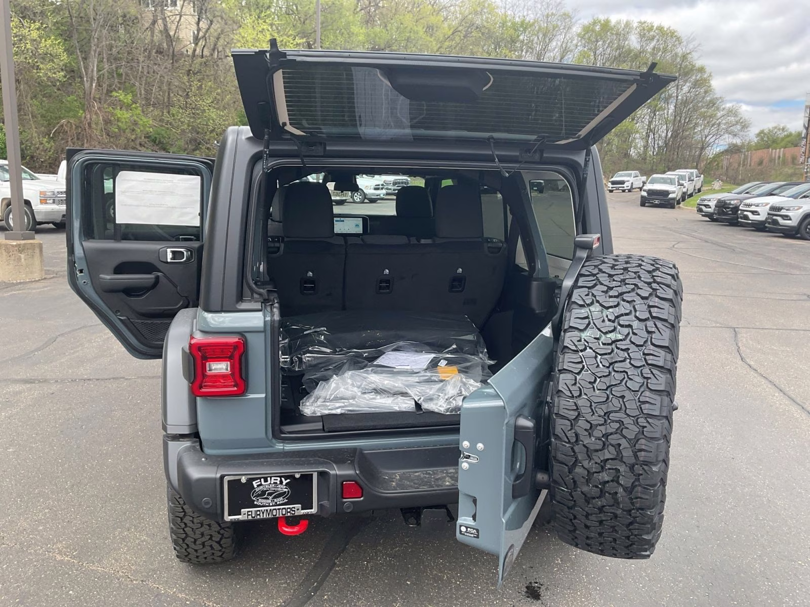 2026 Anvil Clear Coat Jeep Wrangler Rubicon 4X4 SUV