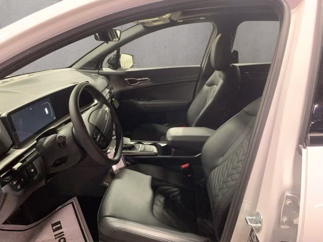2026 Glacial White Pearl Kia Sportage X-Line AWD SUV