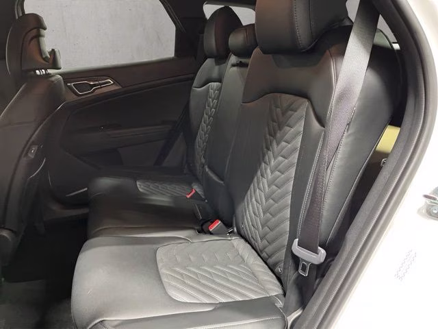 2026 Glacial White Pearl Kia Sportage X-Line AWD SUV