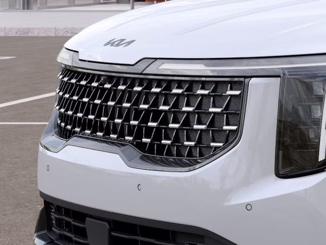 2026 Snow White Pearl Kia Carnival Hybrid SX FWD Van