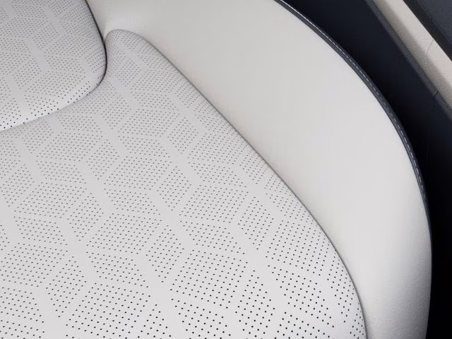 2026 Snow White Pearl Kia Carnival Hybrid SX FWD Van