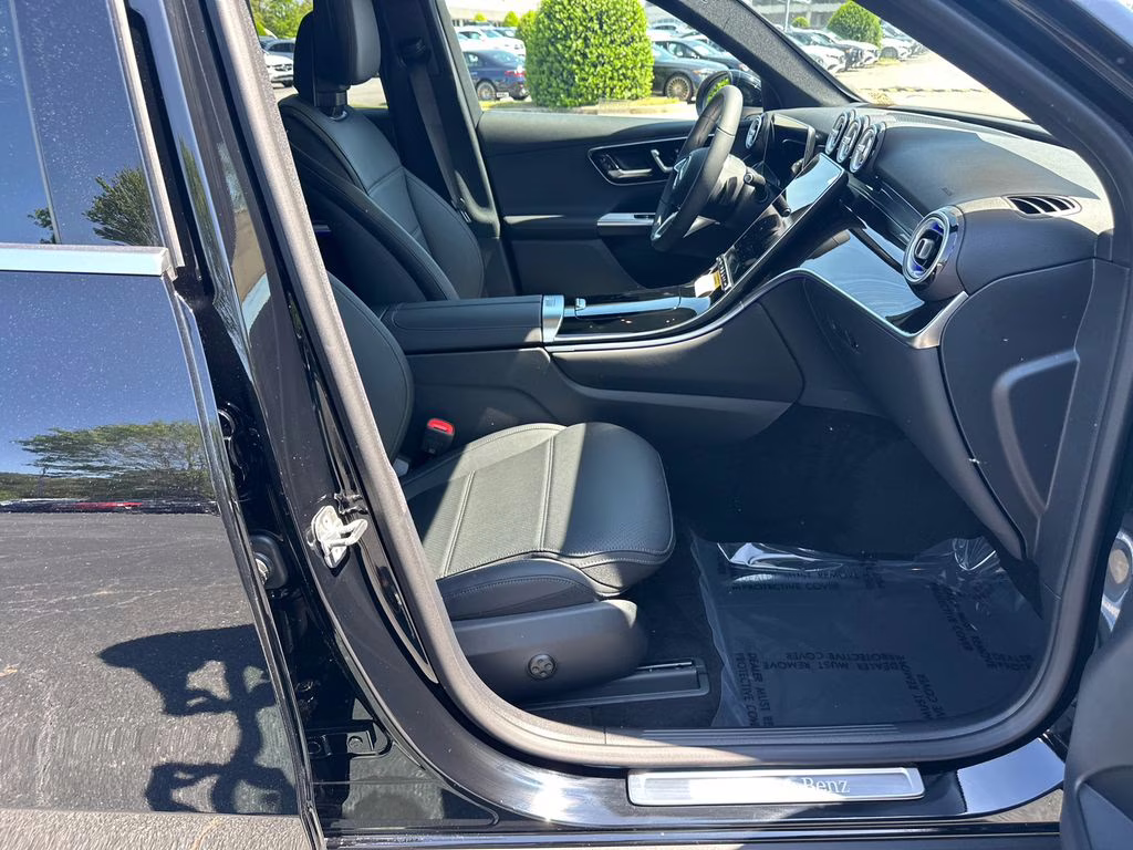 2026 Black Mercedes-Benz GLC GLC 300 RWD SUV