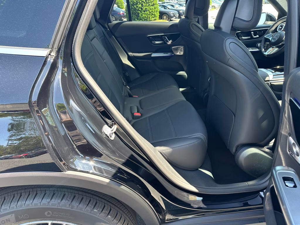 2026 Black Mercedes-Benz GLC GLC 300 RWD SUV