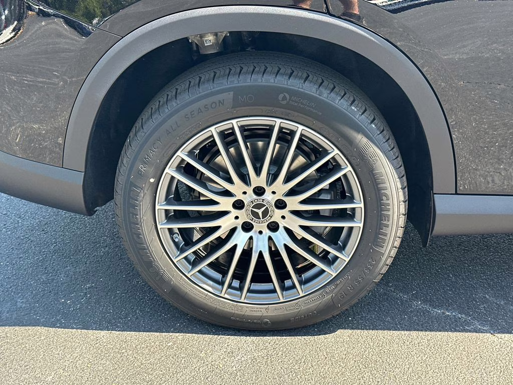 2026 Black Mercedes-Benz GLC GLC 300 RWD SUV