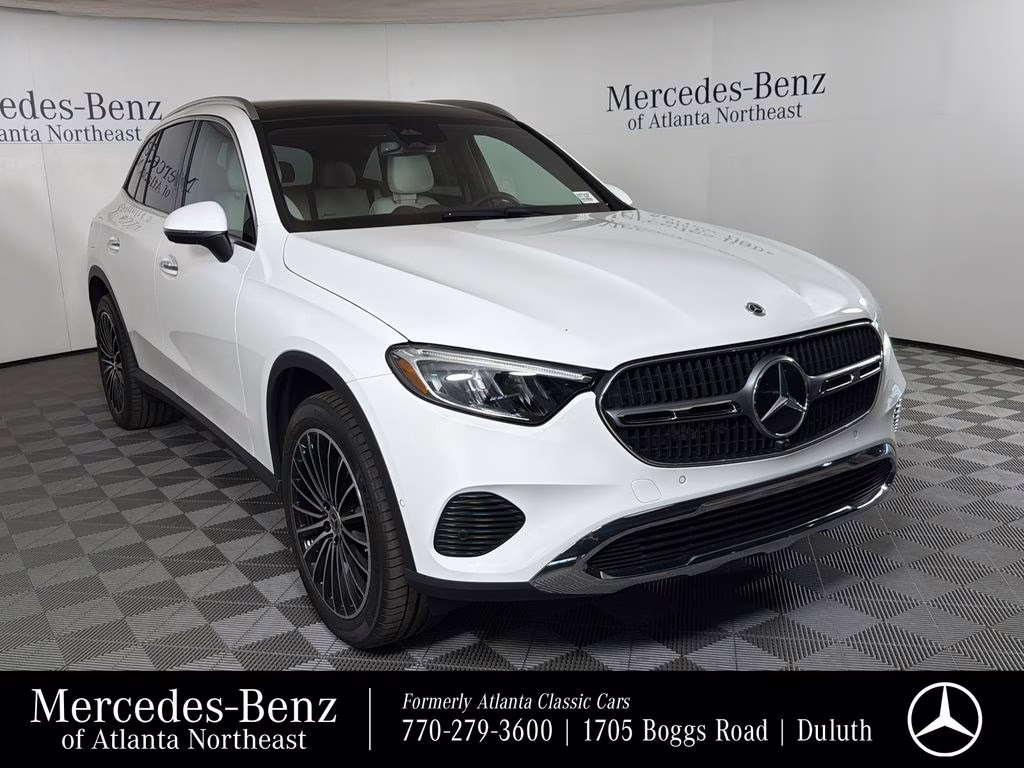2025 Polar White Mercedes-Benz GLC GLC 300 RWD SUV
