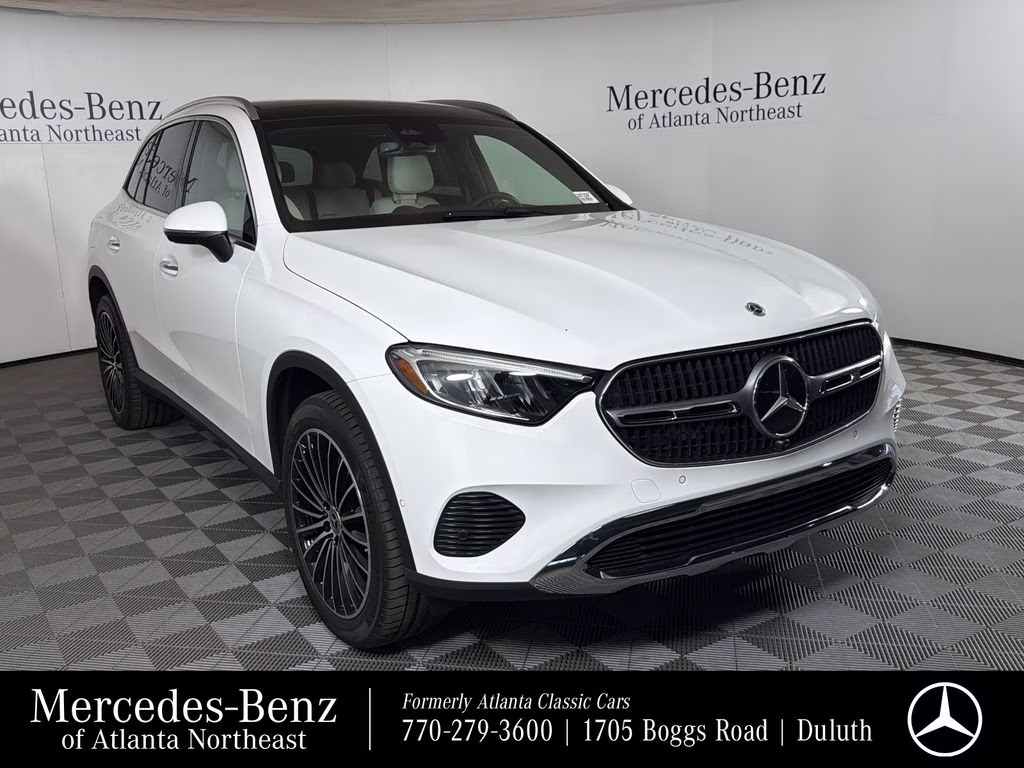 2025 Polar White Mercedes-Benz GLC GLC 300 RWD SUV