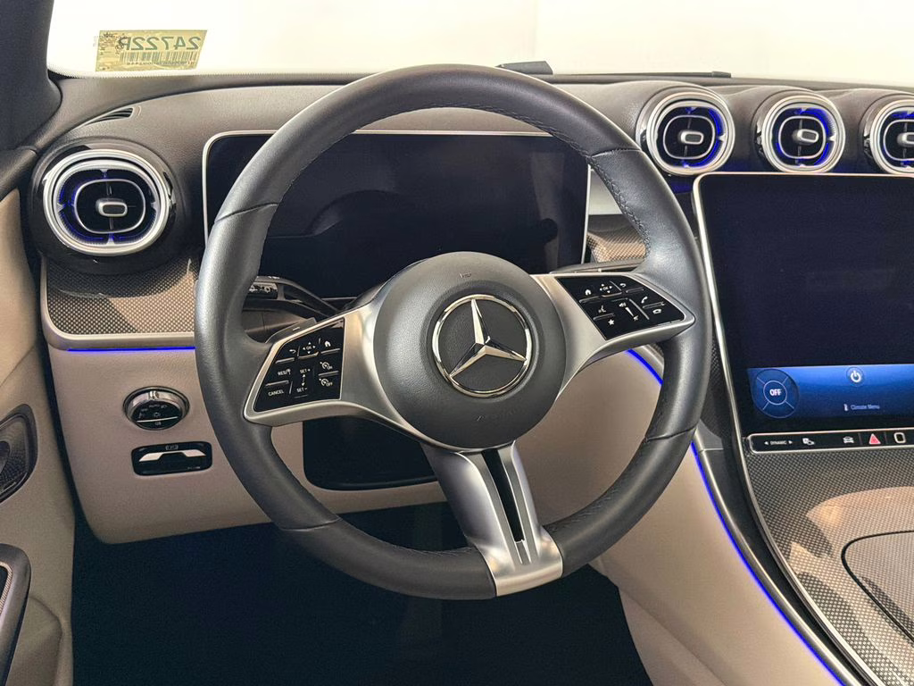 2025 Polar White Mercedes-Benz GLC GLC 300 RWD SUV