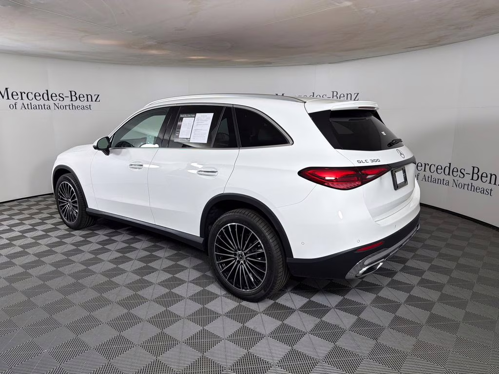 2025 Polar White Mercedes-Benz GLC GLC 300 RWD SUV