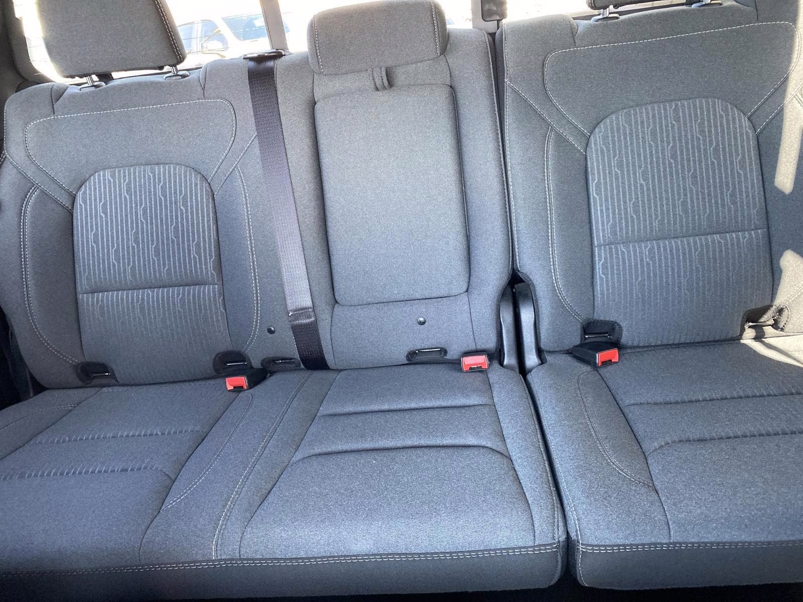 2022 Patriot Blue Pearlcoat Ram 1500 Big Horn 4X4 Truck