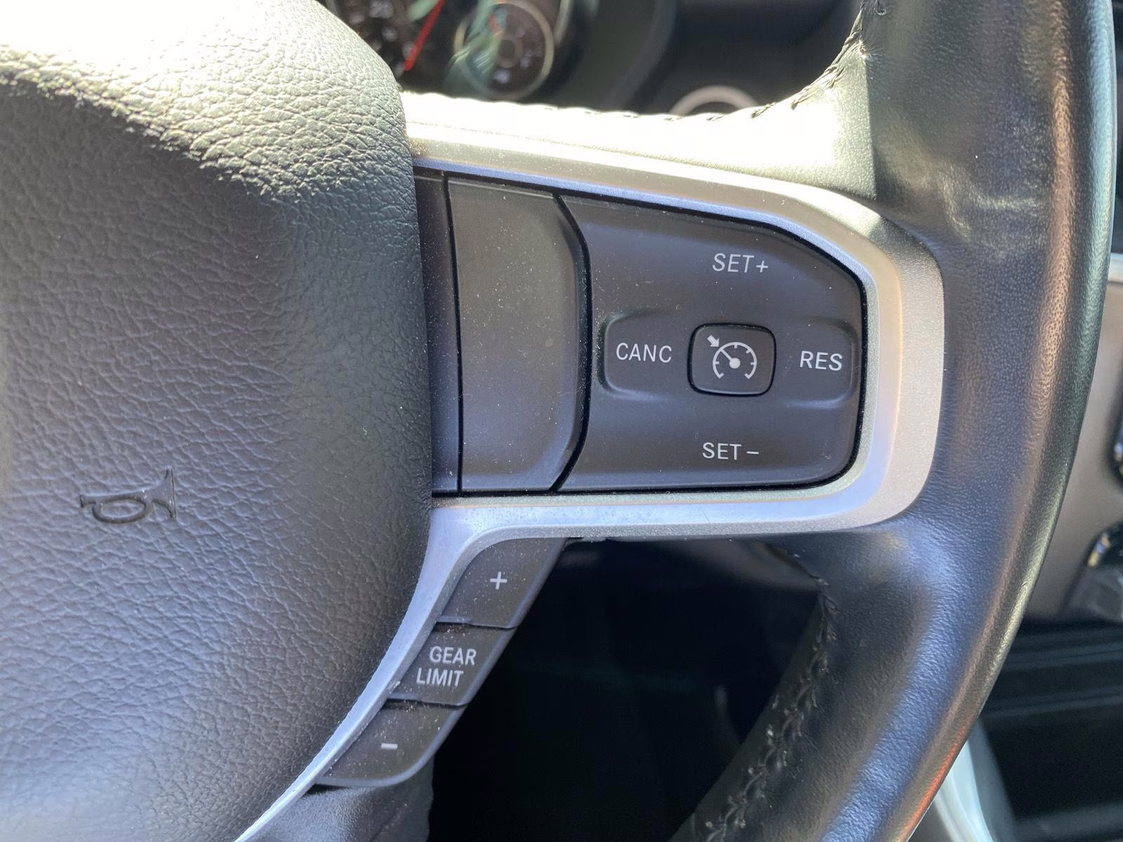 2022 Patriot Blue Pearlcoat Ram 1500 Big Horn 4X4 Truck