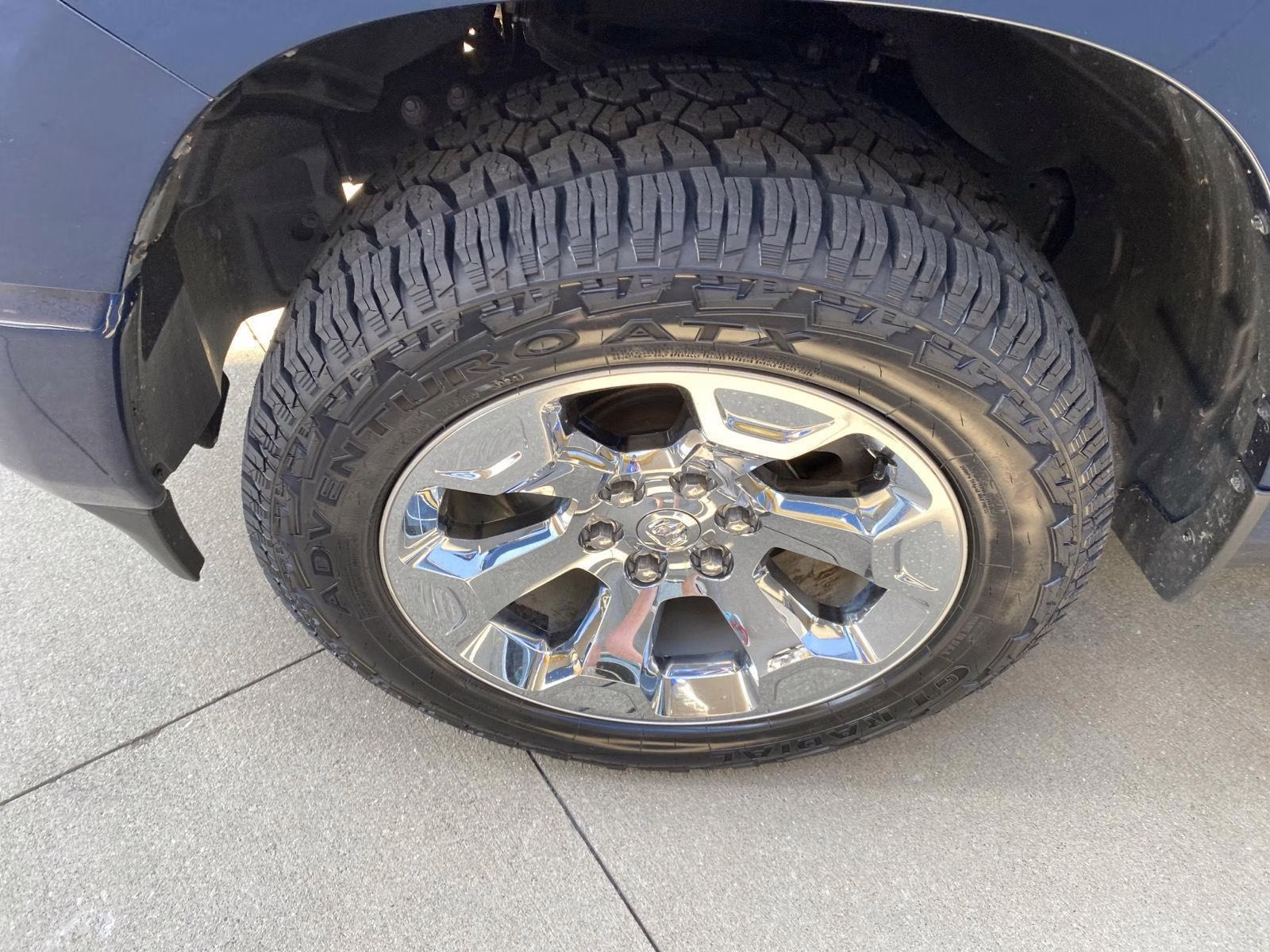 2022 Patriot Blue Pearlcoat Ram 1500 Big Horn 4X4 Truck