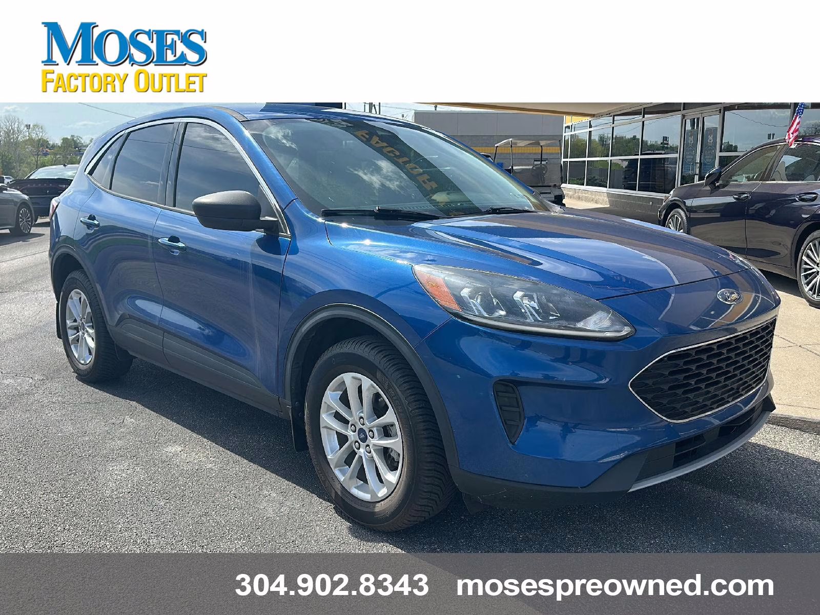 2022 Atlas Blue Ford Escape SE AWD SUV
