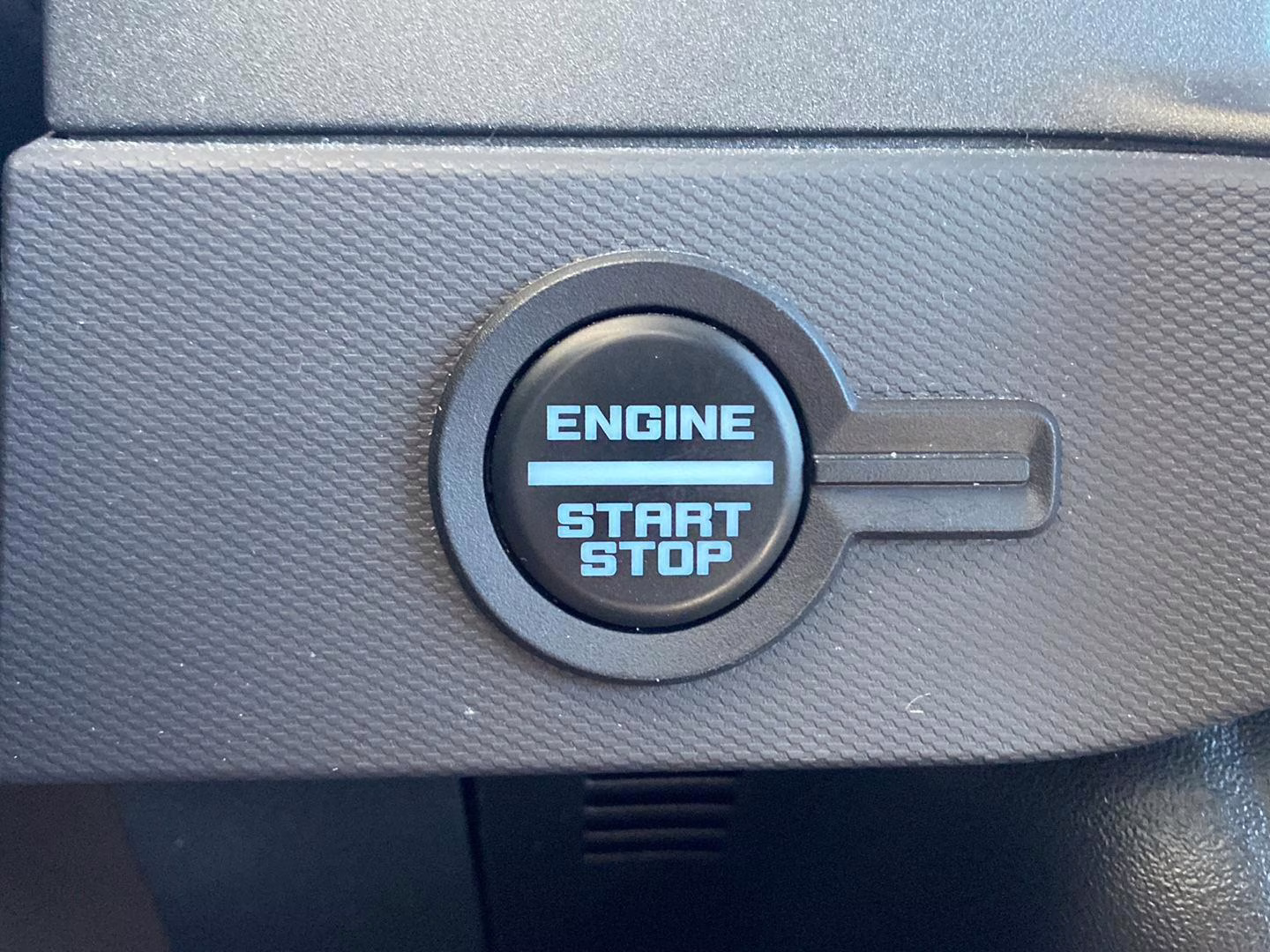 2024 Oxford White Ford Bronco Badlands 4X4 SUV