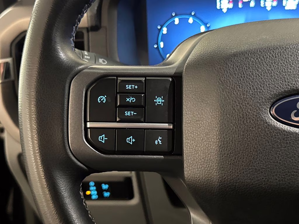 2024 Agate Black Metallic Ford F-150 XLT 4X4 Truck