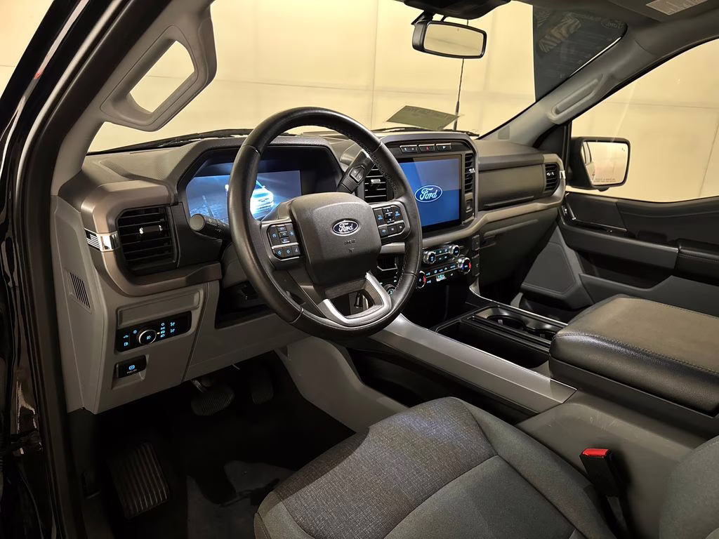2024 Agate Black Metallic Ford F-150 XLT 4X4 Truck