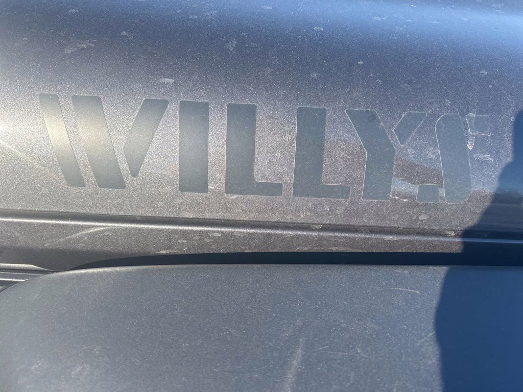 2024 Granite Crystal Metallic Clearcoat Jeep Wrangler Willys 4X4 SUV