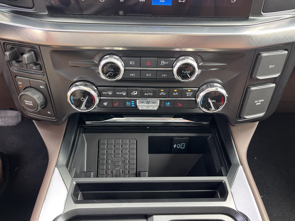 2026 Glacier Gray Metallic Tri-Coat Ford Super Duty F-250 SRW King Ranch 4X4 Truck