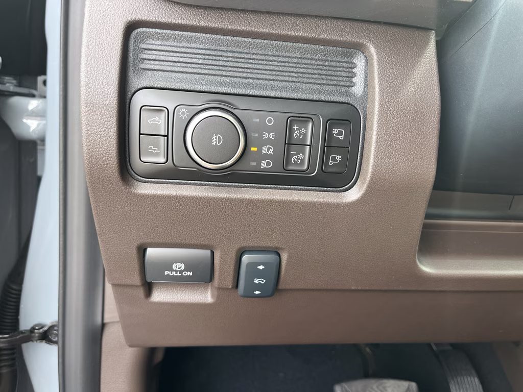 2026 Glacier Gray Metallic Tri-Coat Ford Super Duty F-250 SRW King Ranch 4X4 Truck