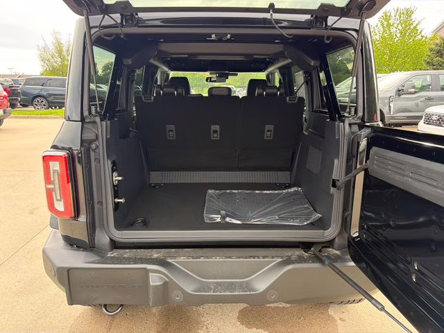 2026 Shadow Black Ford Bronco Outer Banks 4X4 SUV
