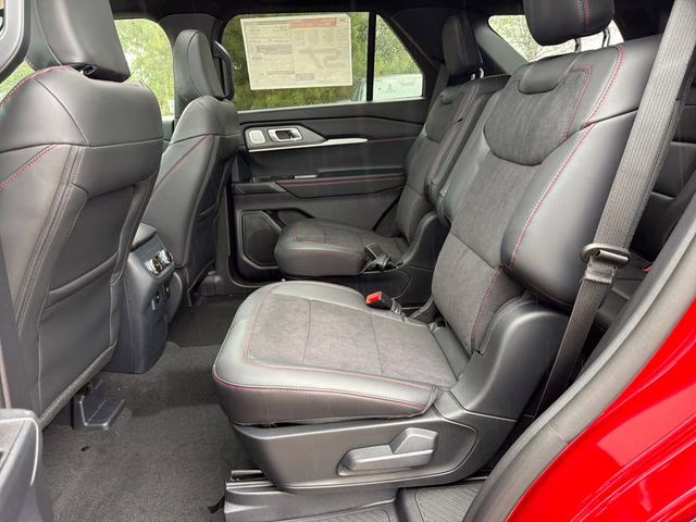 2026 Rapid Red Metallic Tinted Clearcoat Ford Explorer ST 4X4 SUV