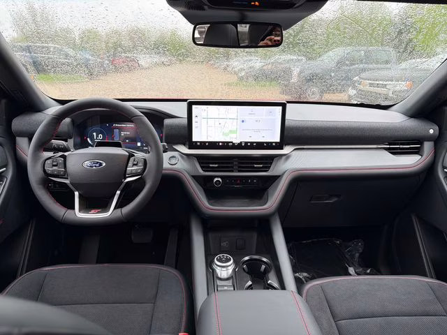 2026 Rapid Red Metallic Tinted Clearcoat Ford Explorer ST 4X4 SUV
