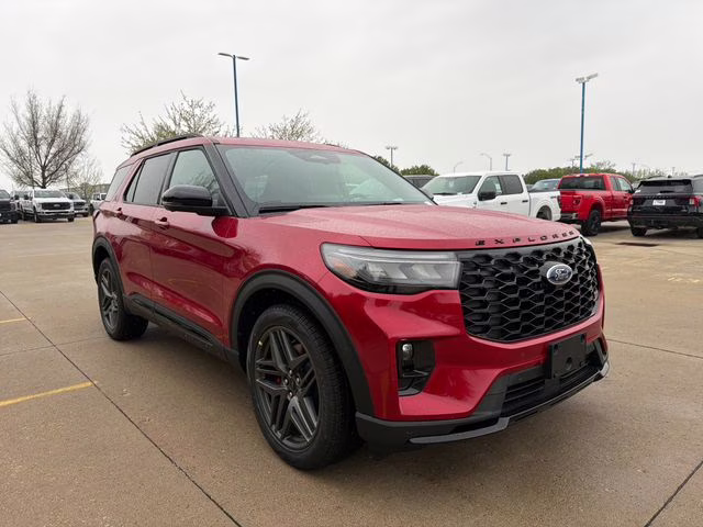 2026 Rapid Red Metallic Tinted Clearcoat Ford Explorer ST 4X4 SUV