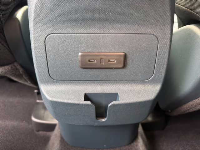 2026 Oxford White Ford Maverick XL FWD Truck