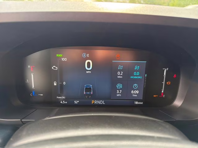 2026 Oxford White Ford Maverick XL FWD Truck