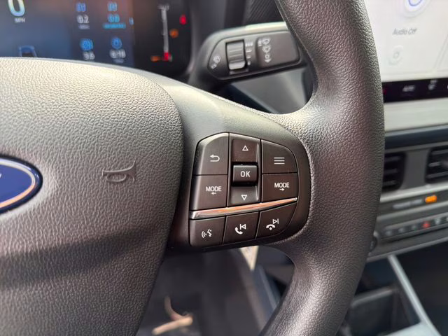 2026 Oxford White Ford Maverick XL FWD Truck