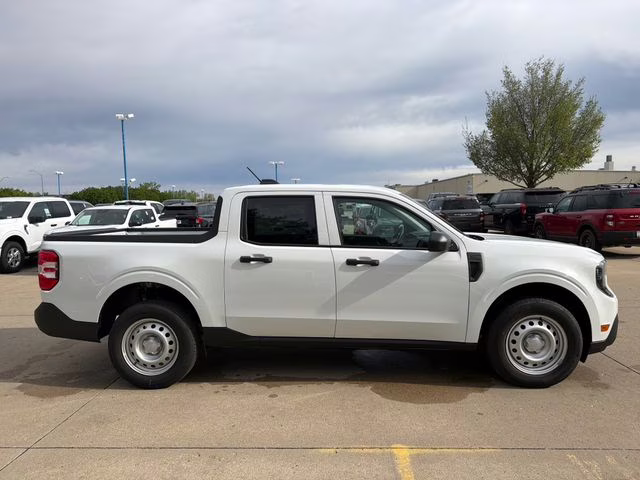 2026 Oxford White Ford Maverick XL FWD Truck