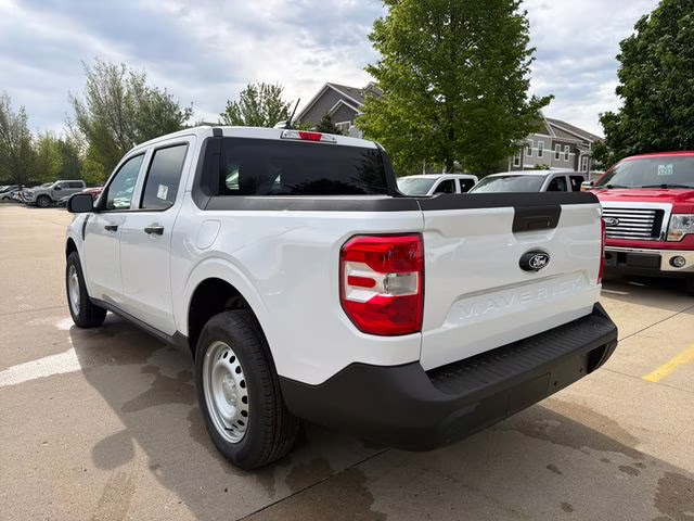 2026 Oxford White Ford Maverick XL FWD Truck