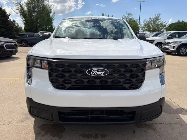 2026 Oxford White Ford Maverick XL AWD Truck
