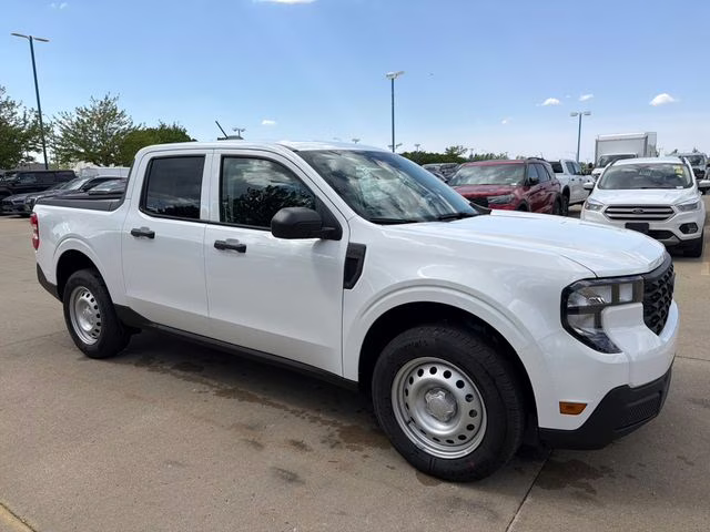 2026 Oxford White Ford Maverick XL AWD Truck