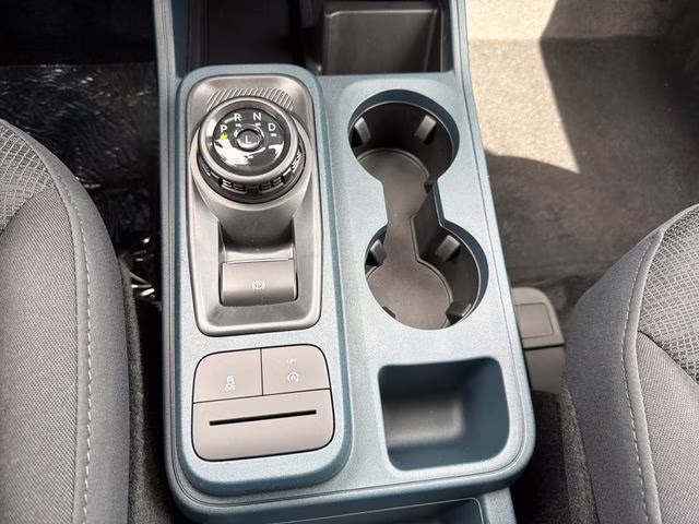 2026 Oxford White Ford Maverick XL AWD Truck
