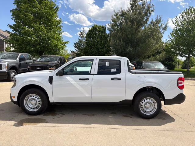 2026 Oxford White Ford Maverick XL AWD Truck