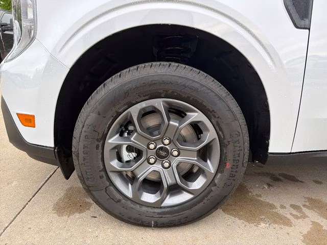 2026 Space White Metallic Ford Maverick XLT FWD Truck