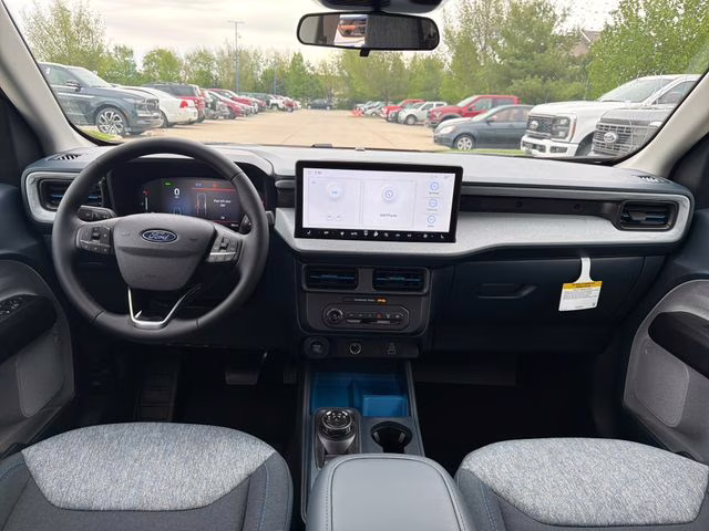 2026 Space White Metallic Ford Maverick XLT FWD Truck