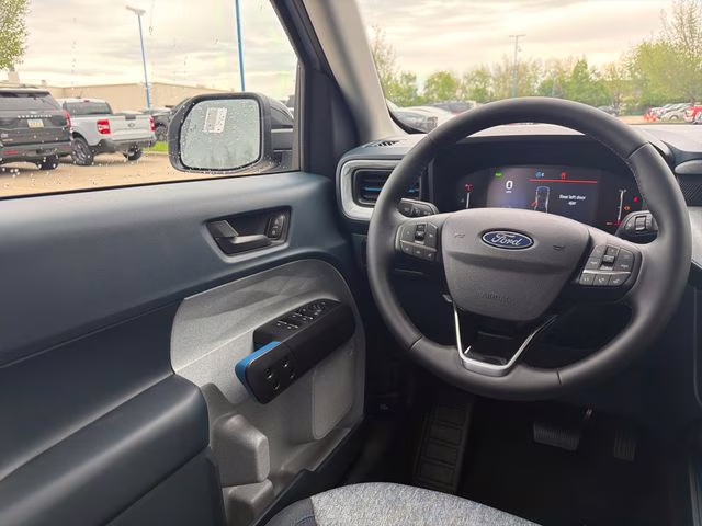 2026 Space White Metallic Ford Maverick XLT FWD Truck