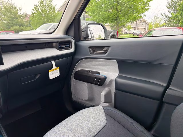 2026 Space White Metallic Ford Maverick XLT FWD Truck