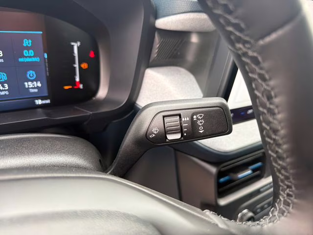 2026 Space White Metallic Ford Maverick XLT FWD Truck