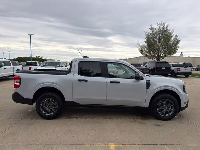 2026 Space White Metallic Ford Maverick XLT FWD Truck