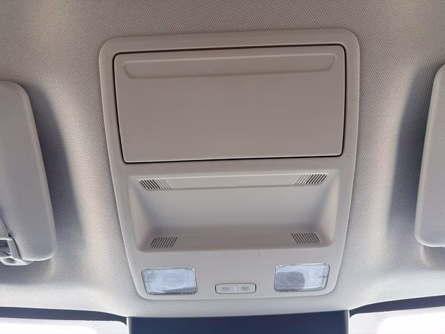 2026 Space White Metallic Ford Maverick XLT FWD Truck