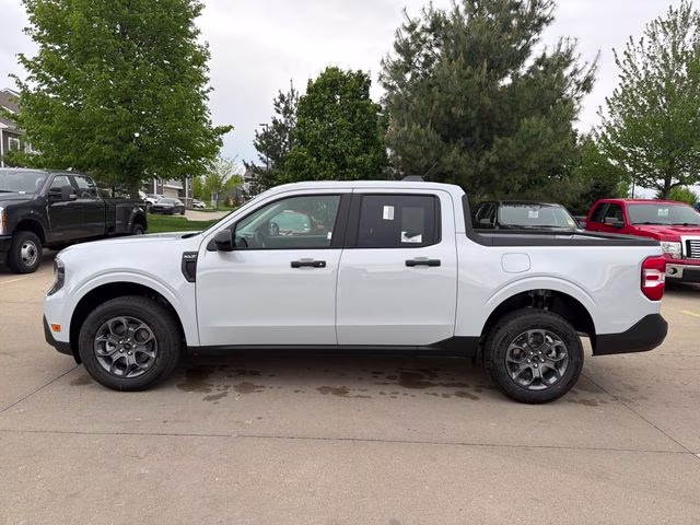 2026 Space White Metallic Ford Maverick XLT FWD Truck