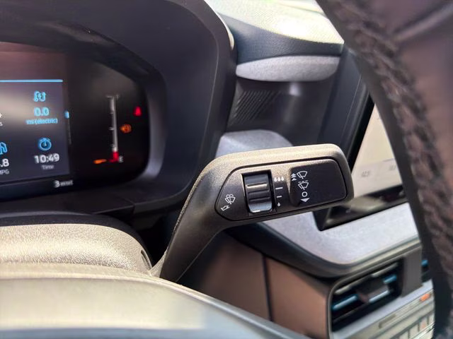 2026 Azure Gray Metallic Tri-Coat Ford Maverick XLT FWD Truck
