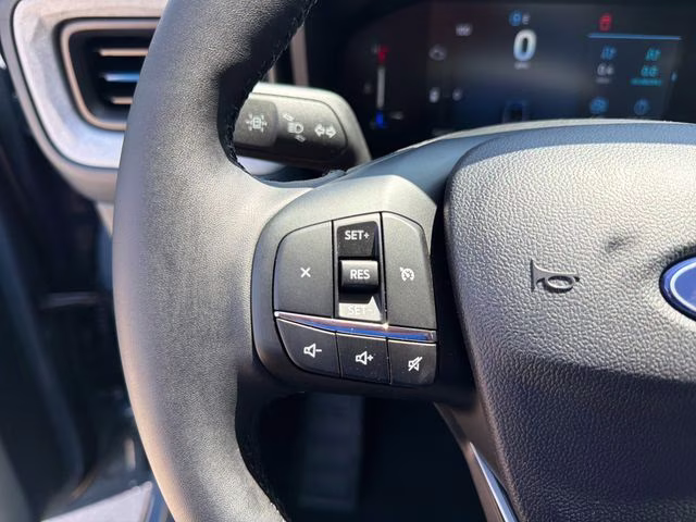 2026 Azure Gray Metallic Tri-Coat Ford Maverick XLT FWD Truck