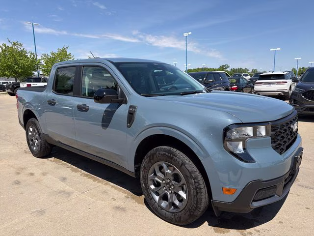 2026 Azure Gray Metallic Tri-Coat Ford Maverick XLT FWD Truck